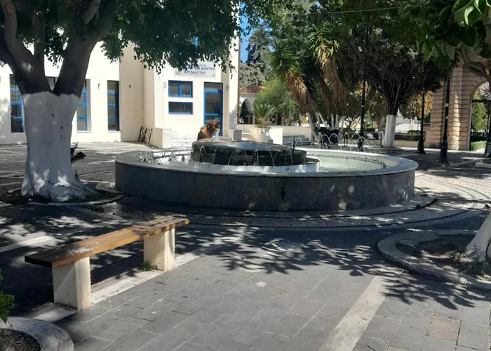 Kypseli Rhodes * Kremastí